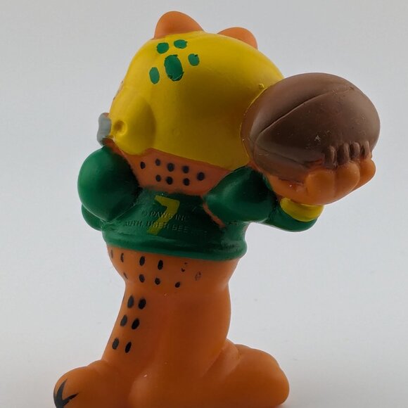 3 vintage Garfield sport figures - Soccer - Football - Hockey - Picture 7 of 7